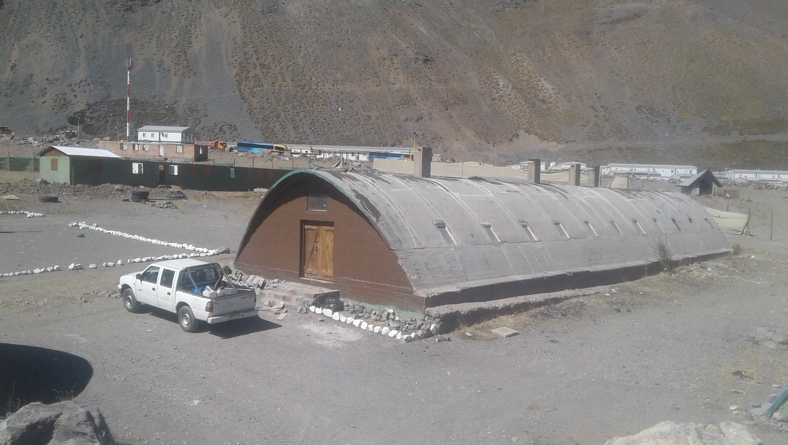 IMPERMABILIZACION ANGAR EMBALSE EL YESO